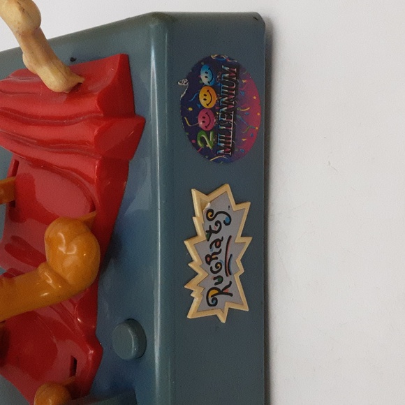 Vintage 1997 MGA Rugrats Mechanical Bank w/Tommy, Chuckie & Spike Motion & Sound - Picture 8 of 11